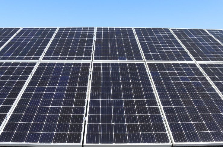 Solución para hacer las placas solares más eficientes